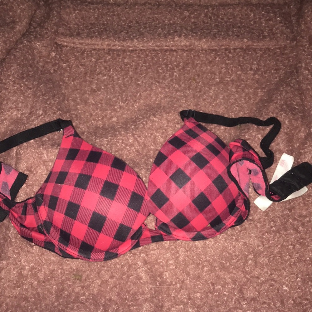 Victoria’s Secret Bra 32A